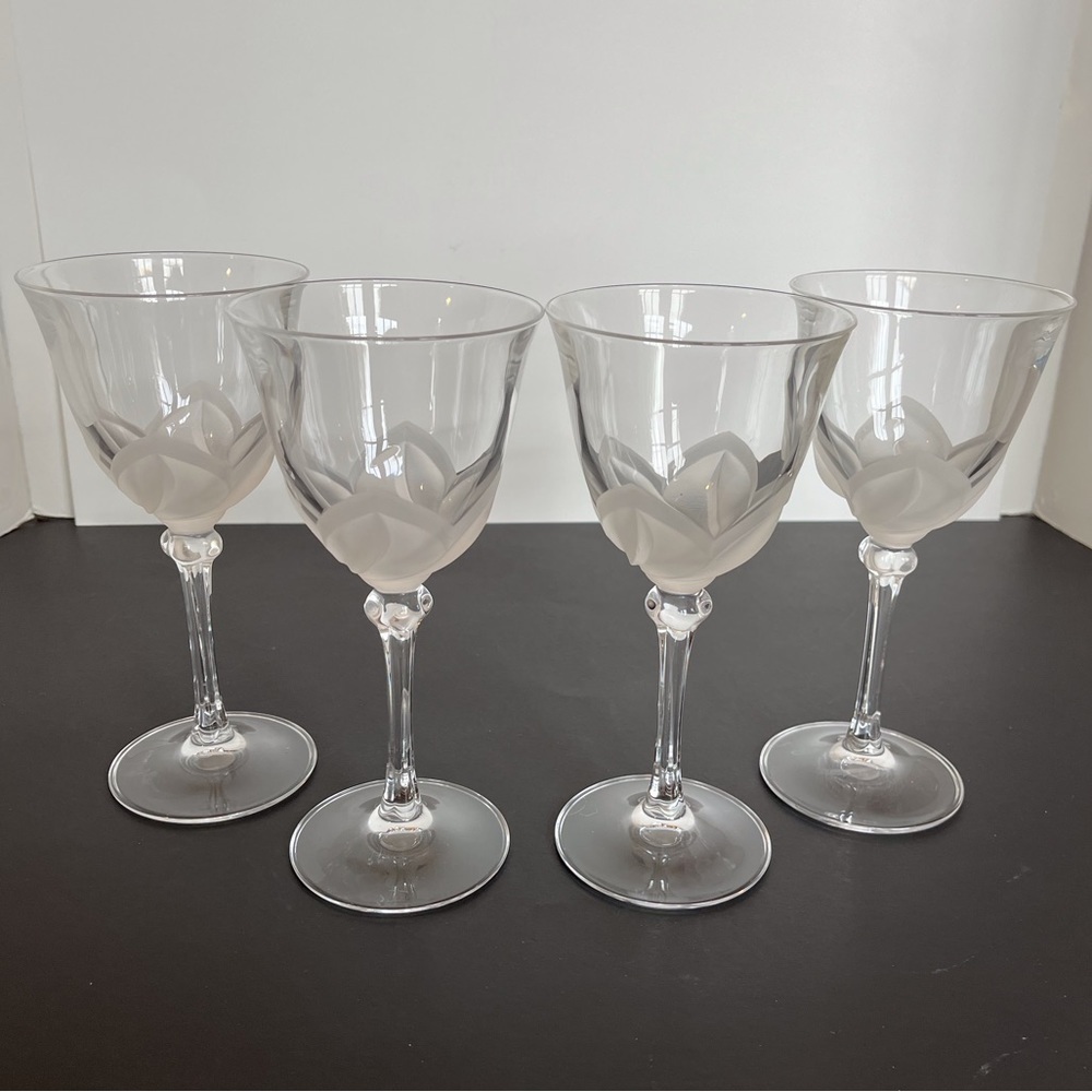 Crystal D’arqués Durand ‘Florence’ Set of 4 Wine Glasses